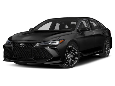 Featured 2022 Toyota Avalon Touring Sedan for sale near you in Wellesley, MA
