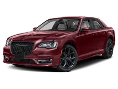 2023 Chrysler 300 TOURING L AWD Sedan