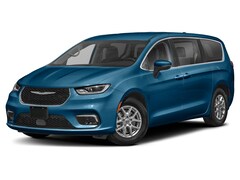 Buy a 2023 Chrysler Pacifica TOURING L Passenger Van in Mahaffey