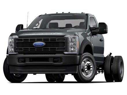 2025 Ford Chassis Cab F-550 XLT TRUCK