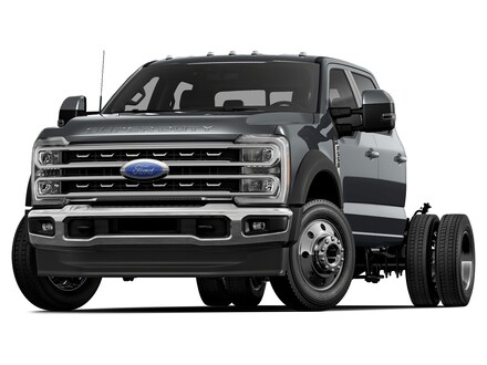 2025 Ford Chassis Cab F-550 Lariat TRUCK