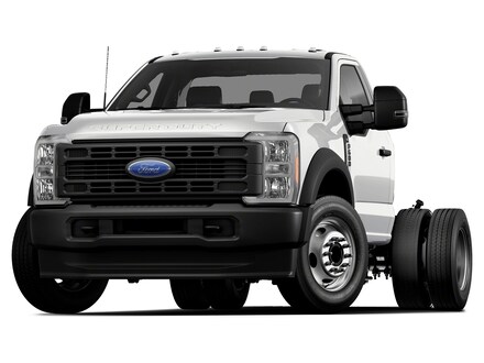 2025 Ford Chassis Cab F-600 XLT TRUCK