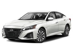 2025 Nissan Altima SV Sedan