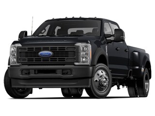 2027 Ford F-450 Platinum Truck