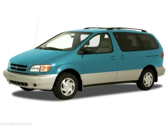 2000 Toyota Sienna LE -
                  Troy, MI