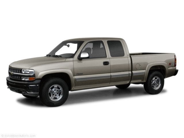 2001 Chevrolet Silverado 1500 LS Hero Image