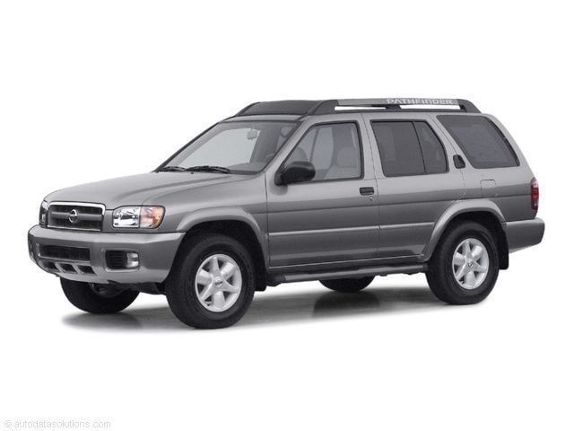 2002 Nissan Pathfinder LE's photo