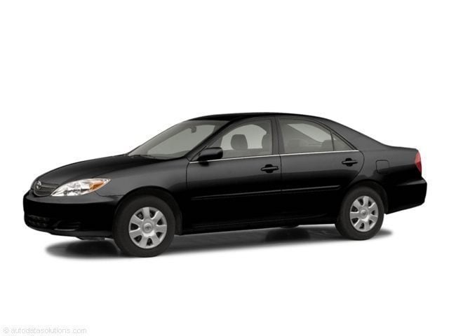 2002 Toyota Camry LE's photo
