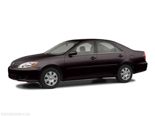 2002 Toyota Camry LE Hero Image