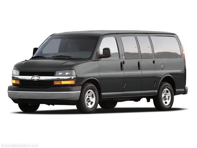 2004 Chevrolet Express Base