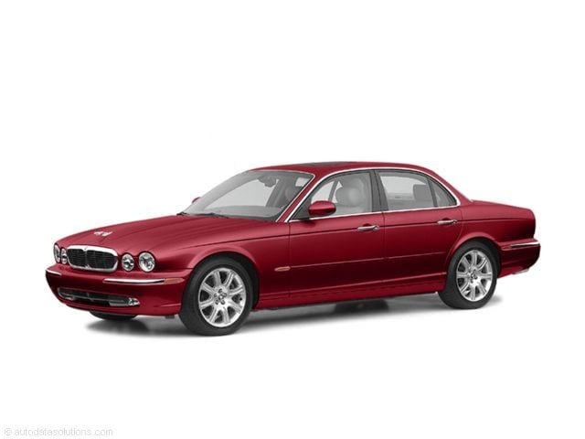 2004 Jaguar XJ XJ8's photo