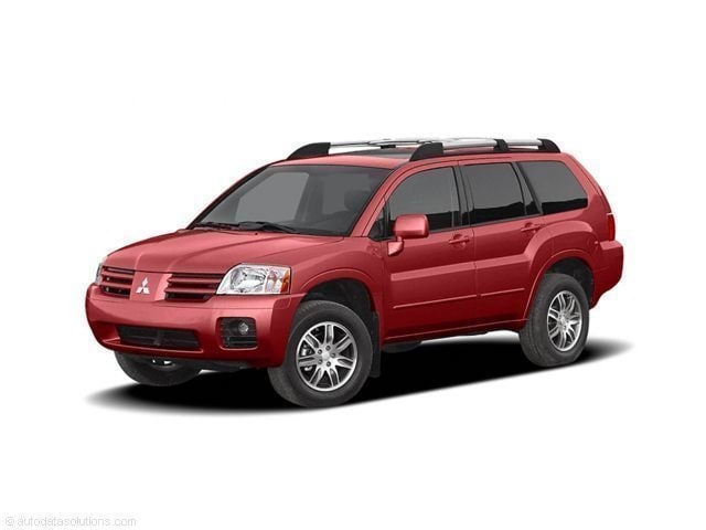 2004 Mitsubishi Endeavor LS AWD's photo