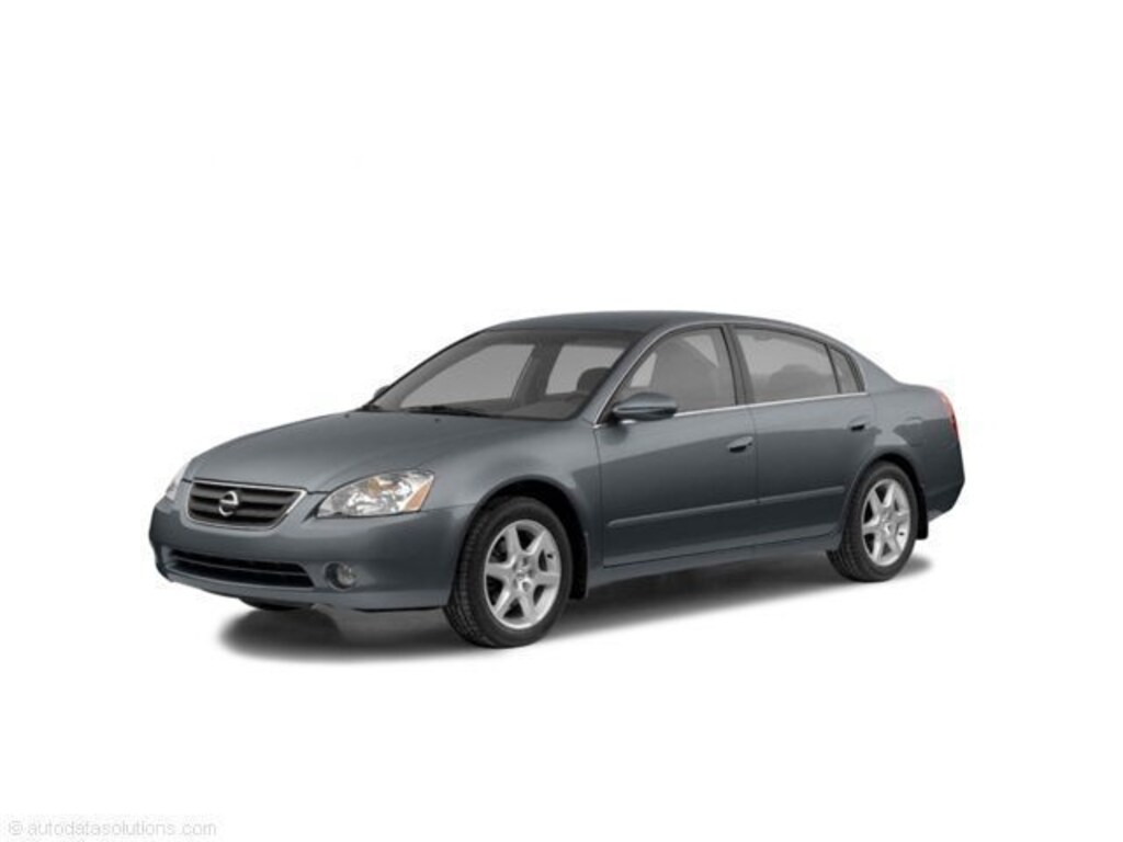 Used 2004 Nissan Altima 2.5 Sedan