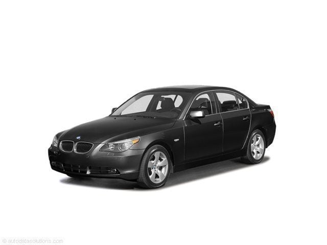 2005 BMW 5 Series 545i's photo