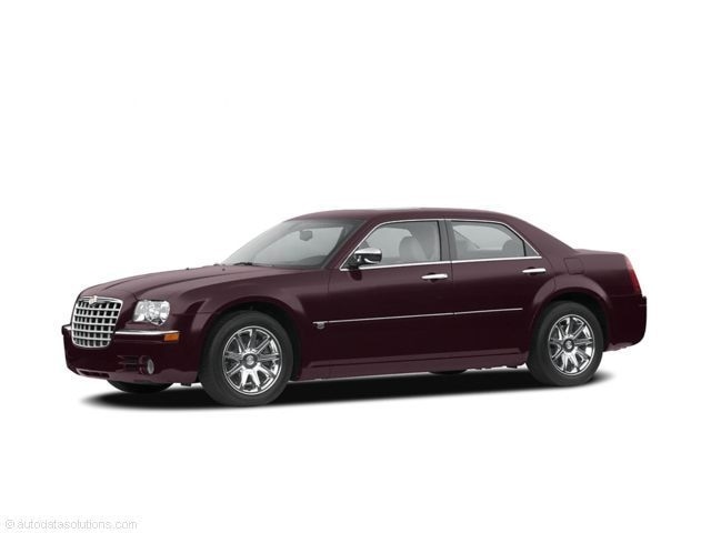 2005 Chrysler 300 C's photo