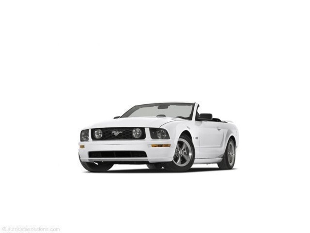 Used 2005 Ford Mustang  C