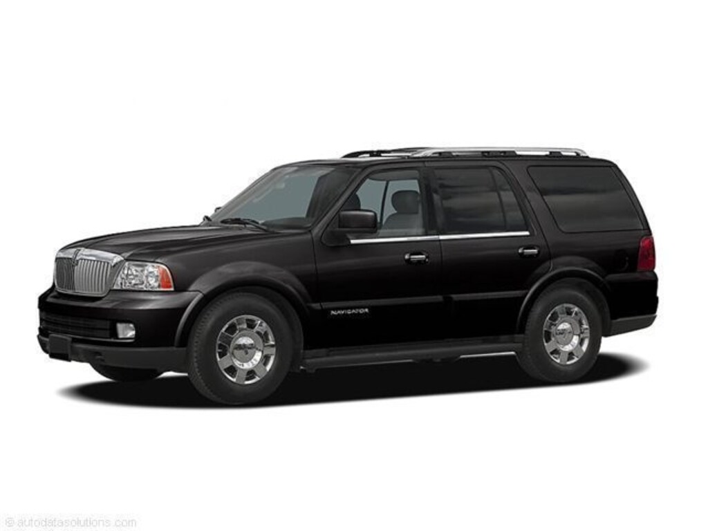 Used 2005 Lincoln Navigator SUV