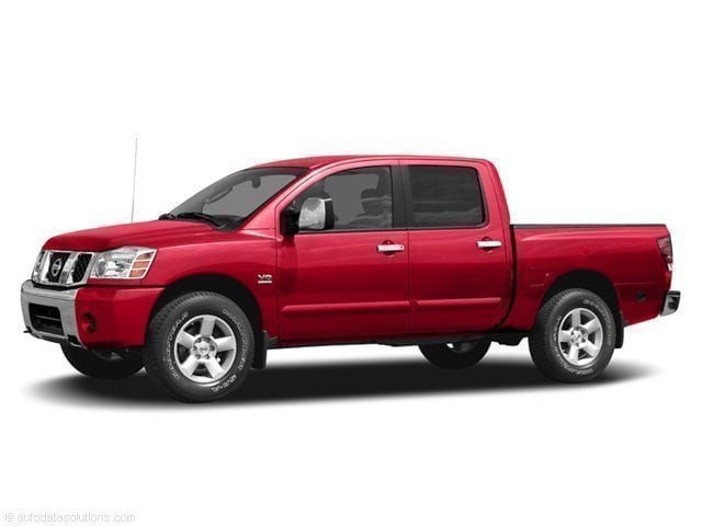 2005 Nissan Titan LE 4X4 Crew Cab's photo