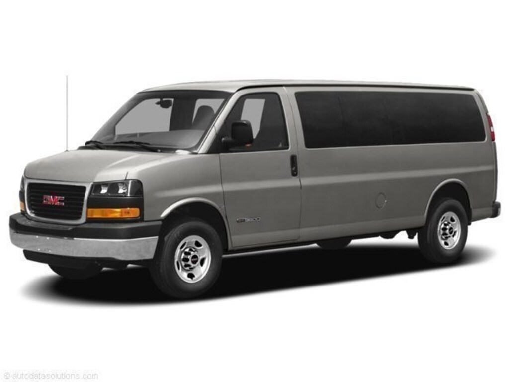 Used 2008 GMC Savana Passenger 2500 LS Van