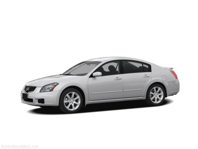2008 Nissan Maxima SE's photo