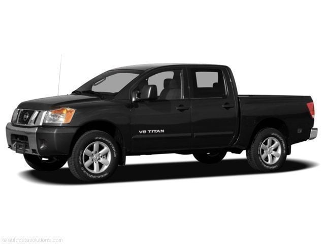 2008 Nissan Titan SE's photo