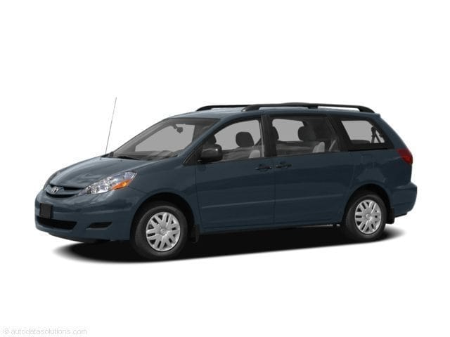 2008 Toyota Sienna LE -
                Portland, OR
