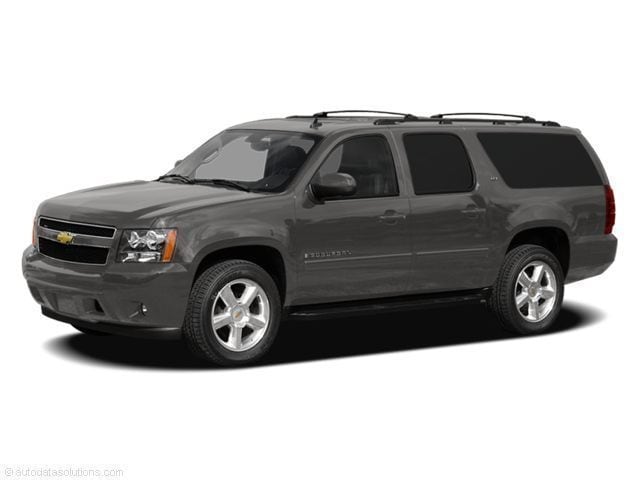 Chevrolet Suburban's photo