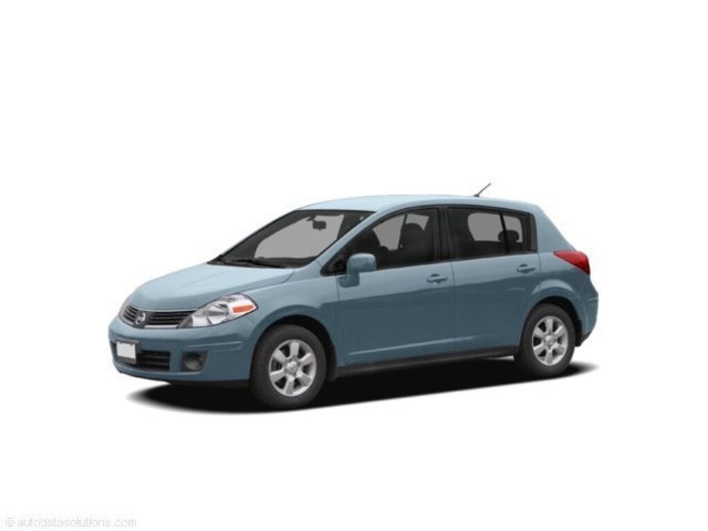 Used 2009 Nissan Versa 1.8SL Hatchback