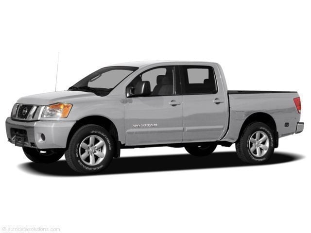 Pre-Owned 2009 Nissan Titan LE 4WD Crew Cab