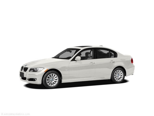 2010 BMW 3 Series 335i Sedan's photo