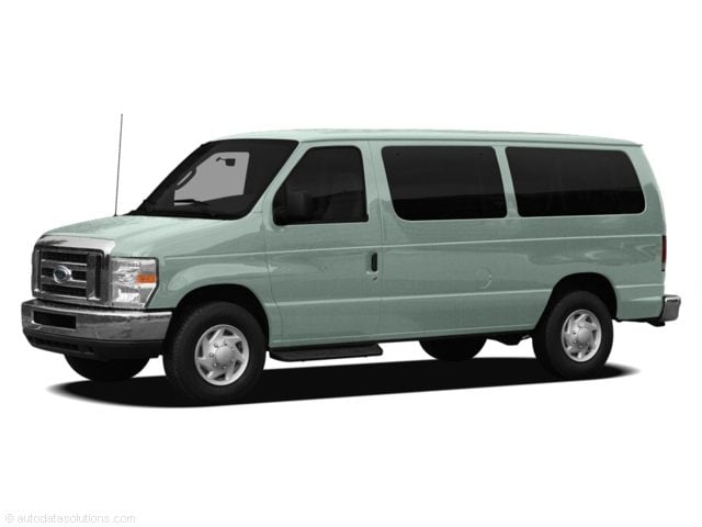 2010 Ford E-Series E-150 XLT's photo