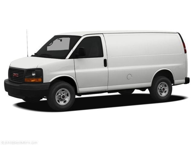 2010 GMC Savana Cargo's photo