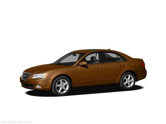 2010 Hyundai Sonata GLS's photo