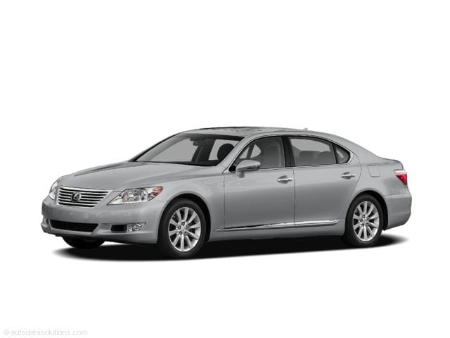 2010 Lexus LS Base's photo