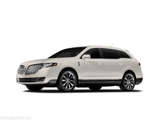 2010 Lincoln MKT EcoBoost's photo