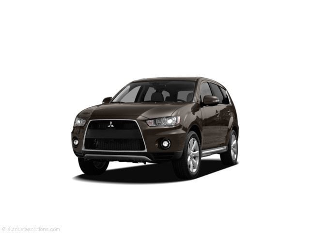 2010 Mitsubishi Outlander's photo