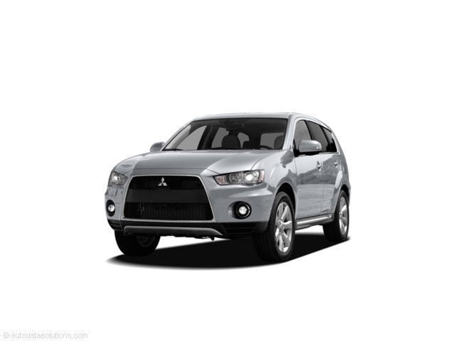 2010 Mitsubishi Outlander XLS 4WD's photo