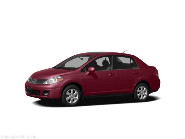 2010 Nissan Versa 1.8 S Auto's photo