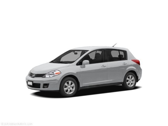 2010 Nissan Versa 1.8 FE+ SL CVT's photo