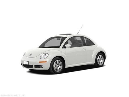 2010 Volkswagen New Beetle 2.5L w/PZEV Hatchback