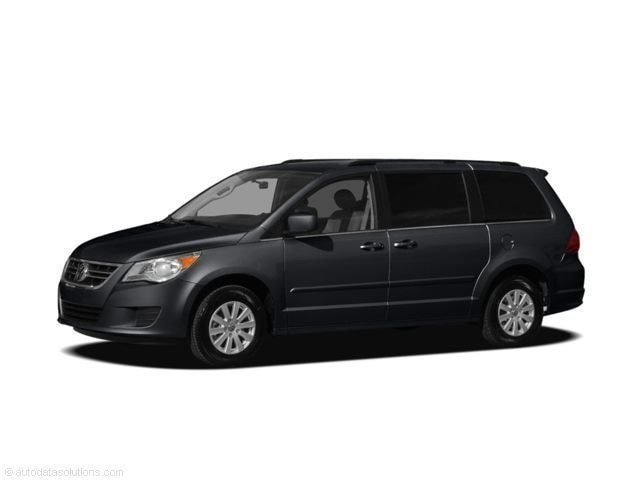 2010 Volkswagen Routan 4.0 SEL NAV CARB's photo