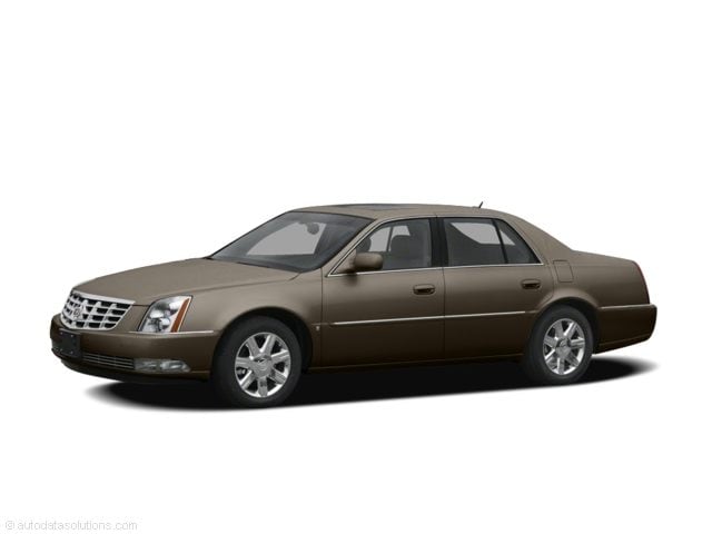 2011 Cadillac DTS Standard's photo