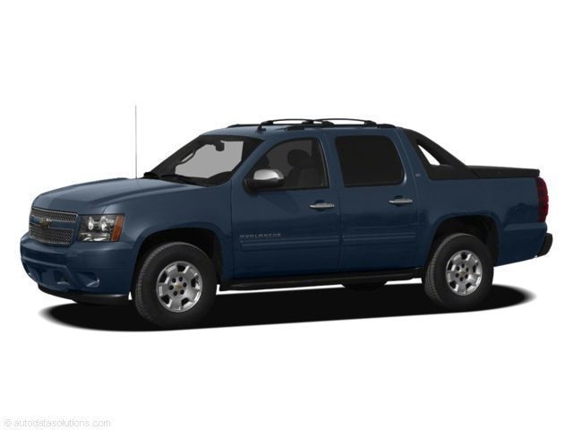 2011 Chevrolet Avalanche's photo