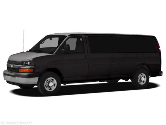 2011 Chevrolet Express 1500 LT Van Passenger Van