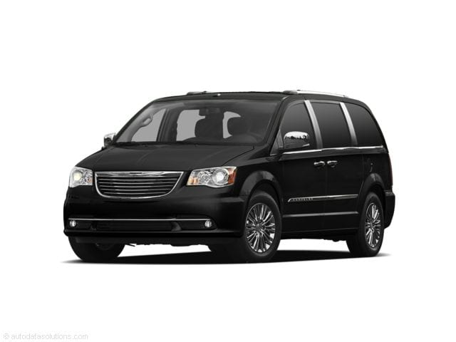 2011 Chrysler Town & Country Touring -
                Waukesha, WI