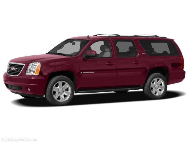 2011 GMC Yukon 4WD 1/2 Ton SLT (4SA)'s photo
