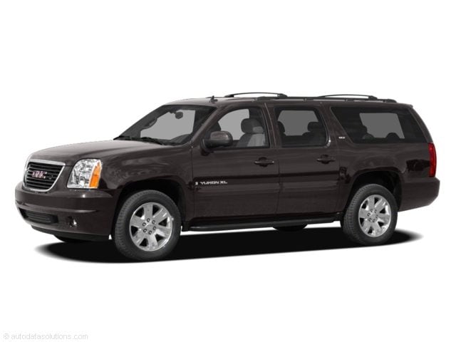 2011 GMC Yukon XL Denali's photo