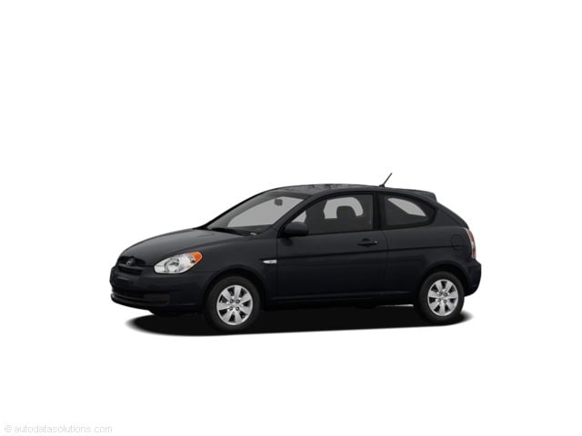 2011 Hyundai Accent's photo