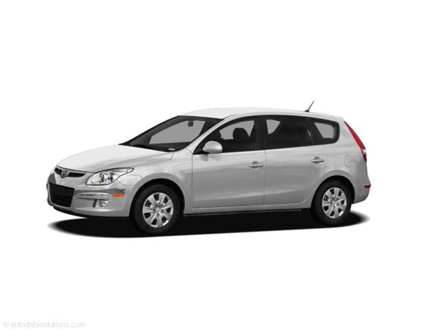 2011 Hyundai Elantra Touring's photo