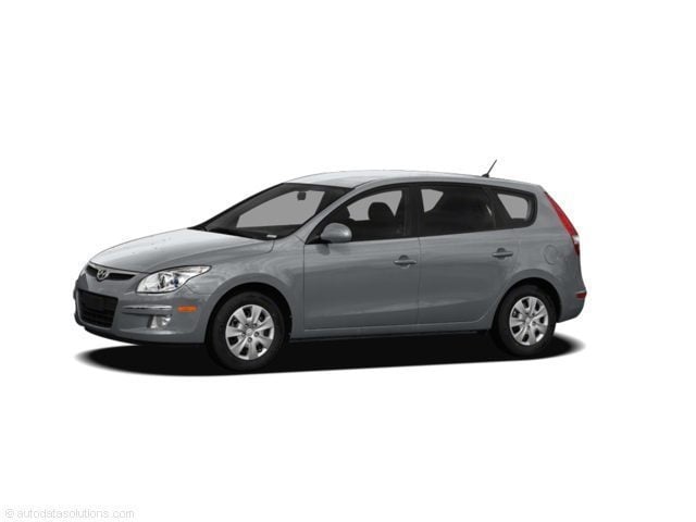2011 Hyundai Elantra Touring's photo